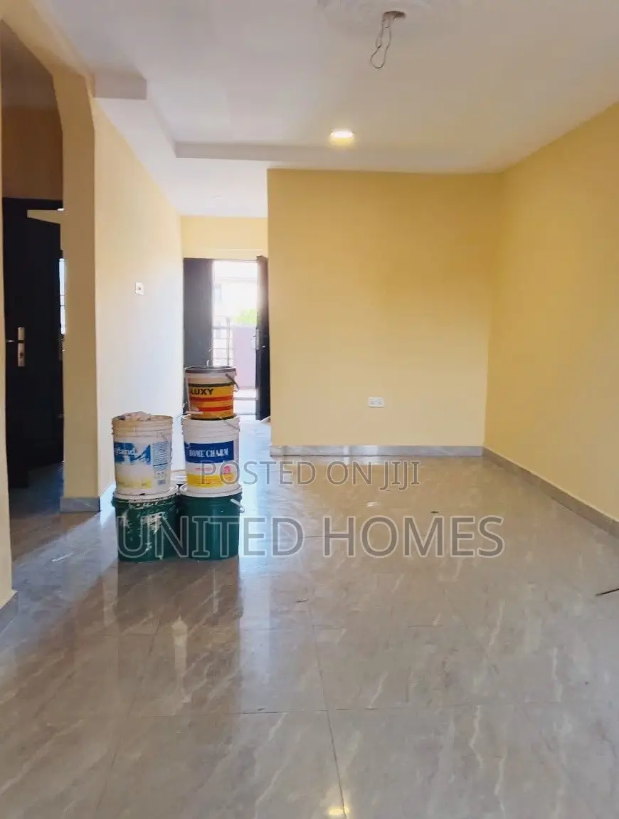 2bdrm Apartment in Odorkor for rent