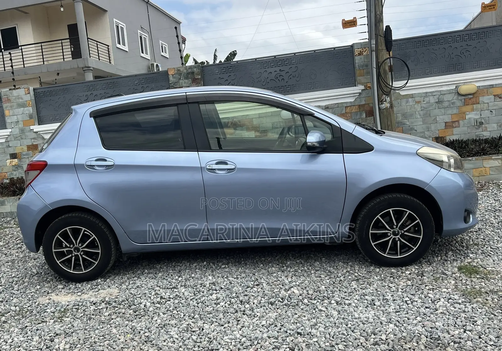 Toyota Vitz 2013 Teal