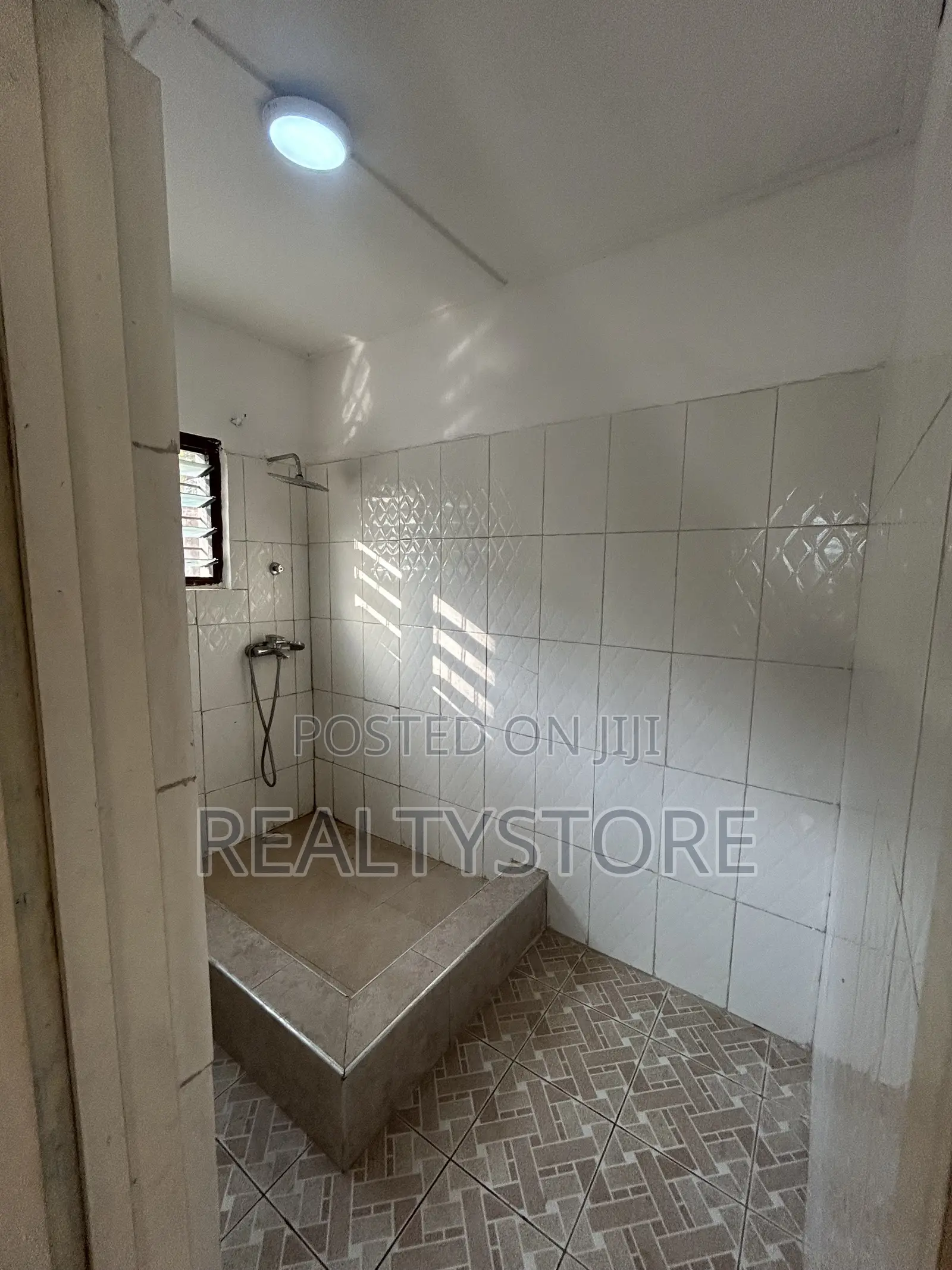 4bdrm House in Ashongman Estate, Accra Metropolitan for sale
