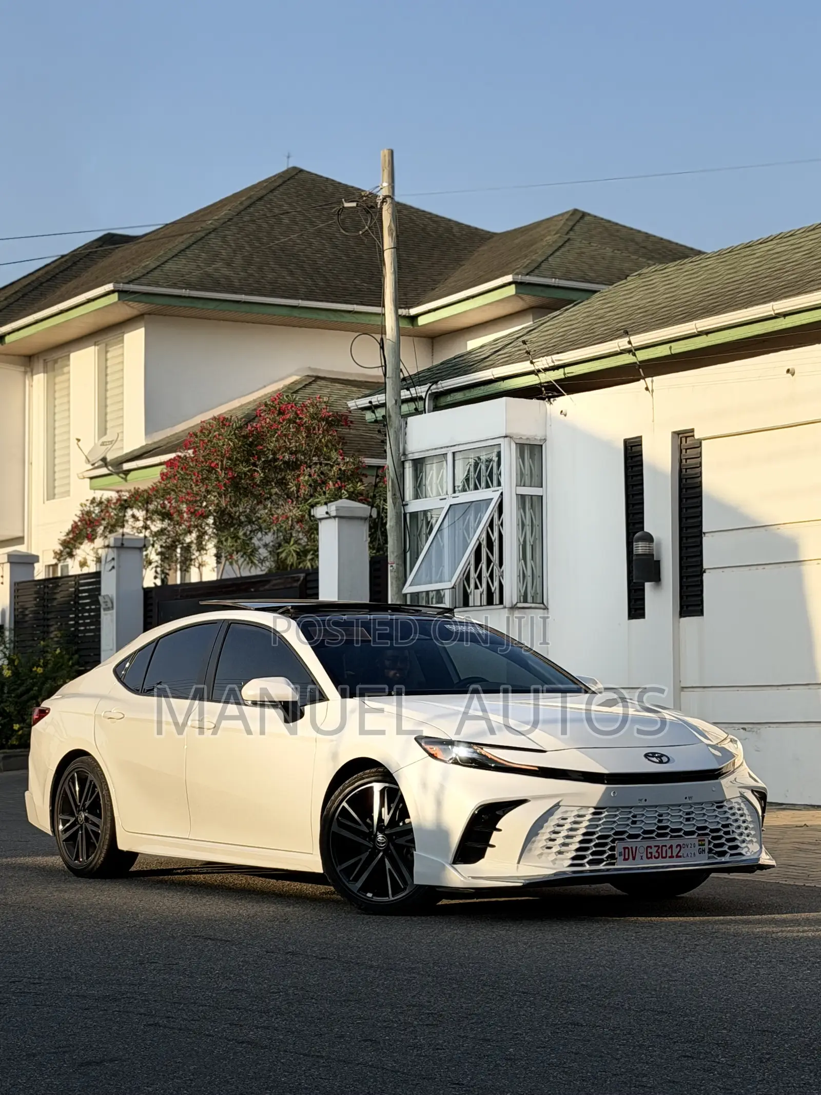 Toyota Camry XSE 2025 White