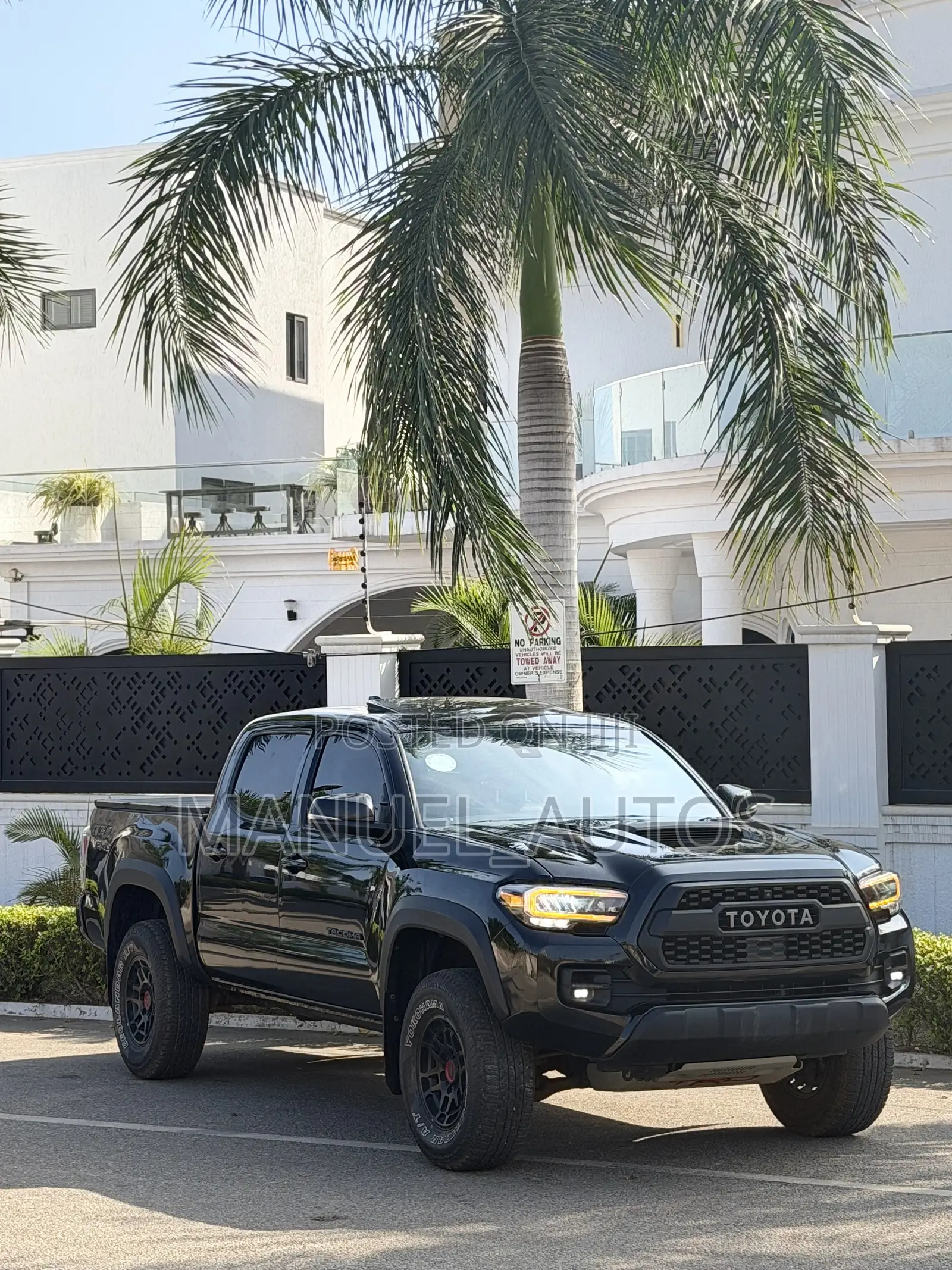Toyota Tacoma TRD Pro Double Cab 5' Bed V6 AT 2023 Black