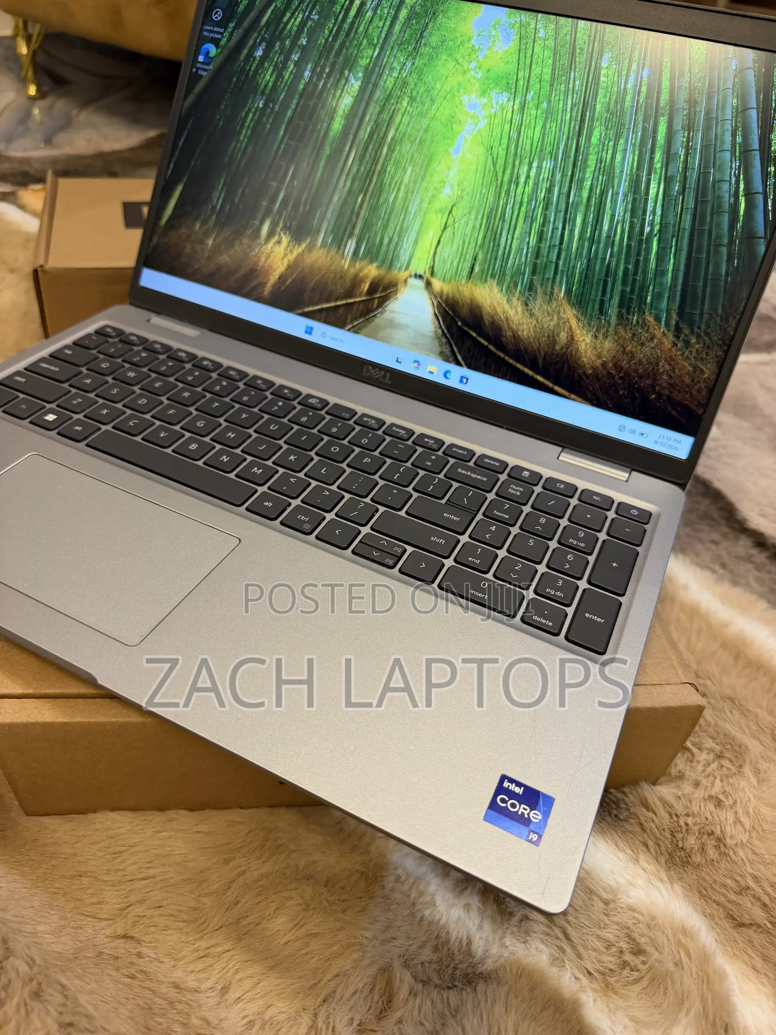 Laptop Dell Precision 3561 64GB Intel Core i9 SSD 1T