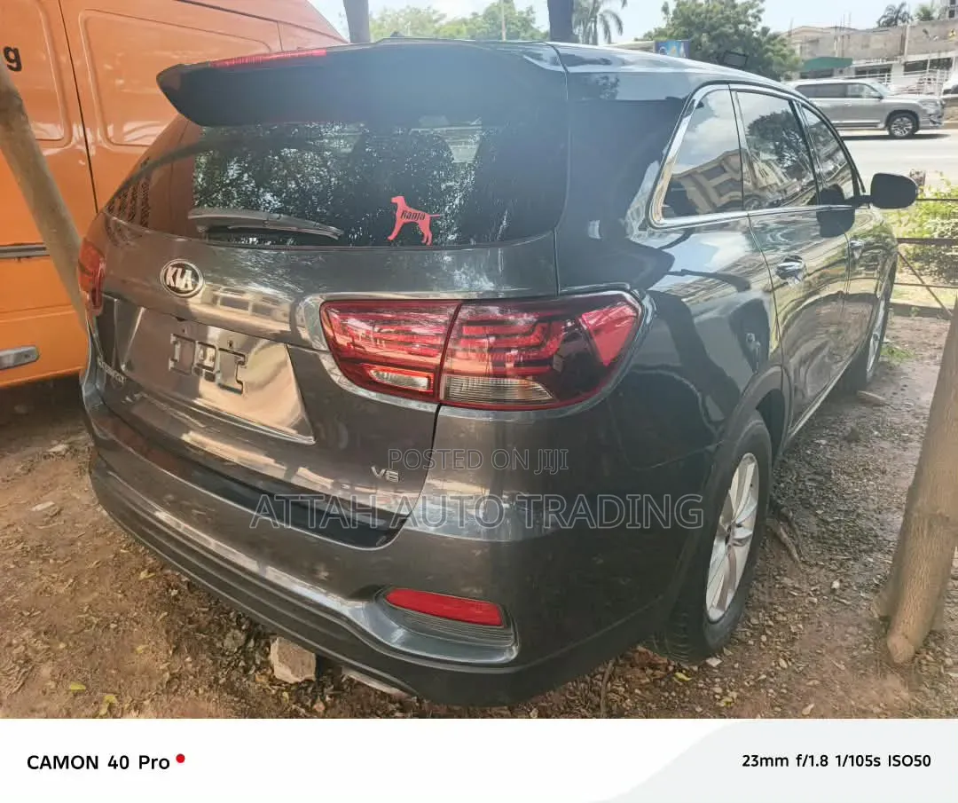 Kia Sorento 2018 Black