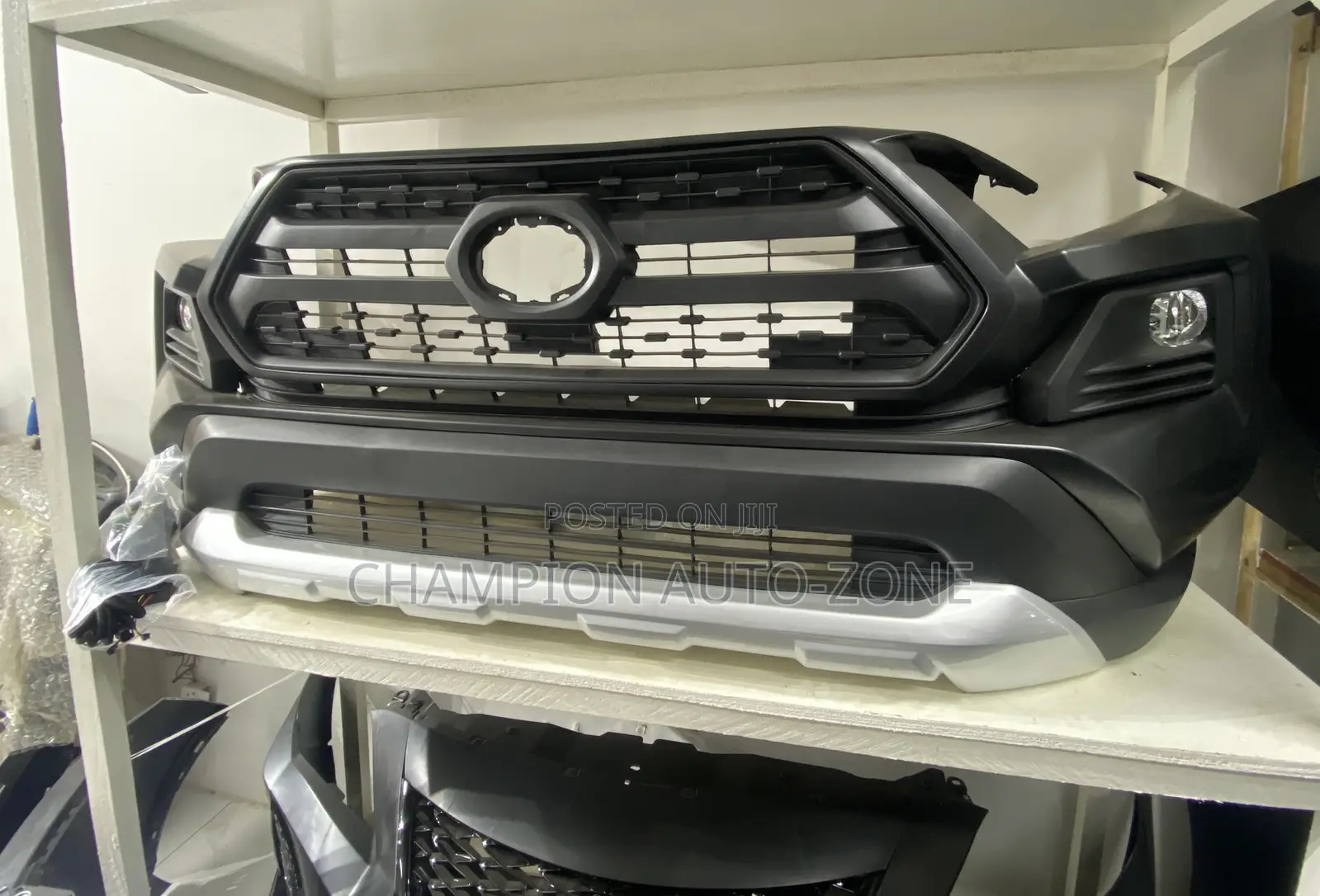 Toyota RAV4 2019-2020-2021-2022-2023 Adventure Complete Bumper