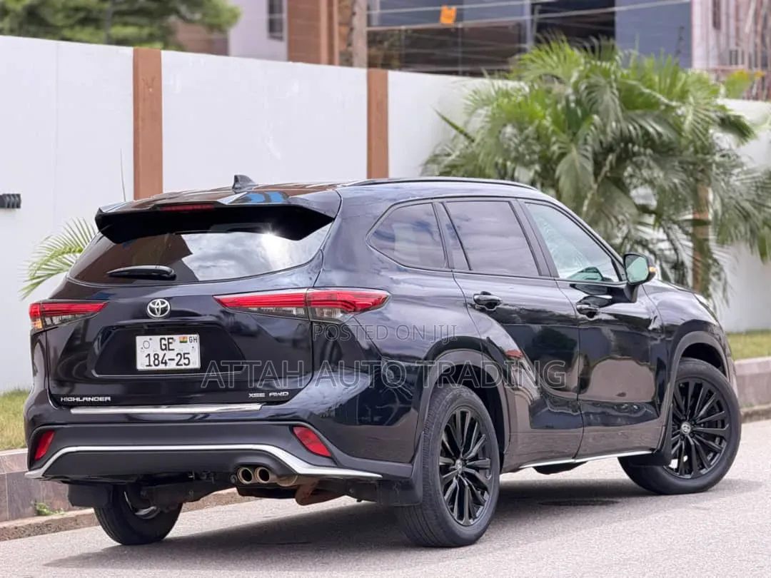 Toyota Highlander 2023 Black