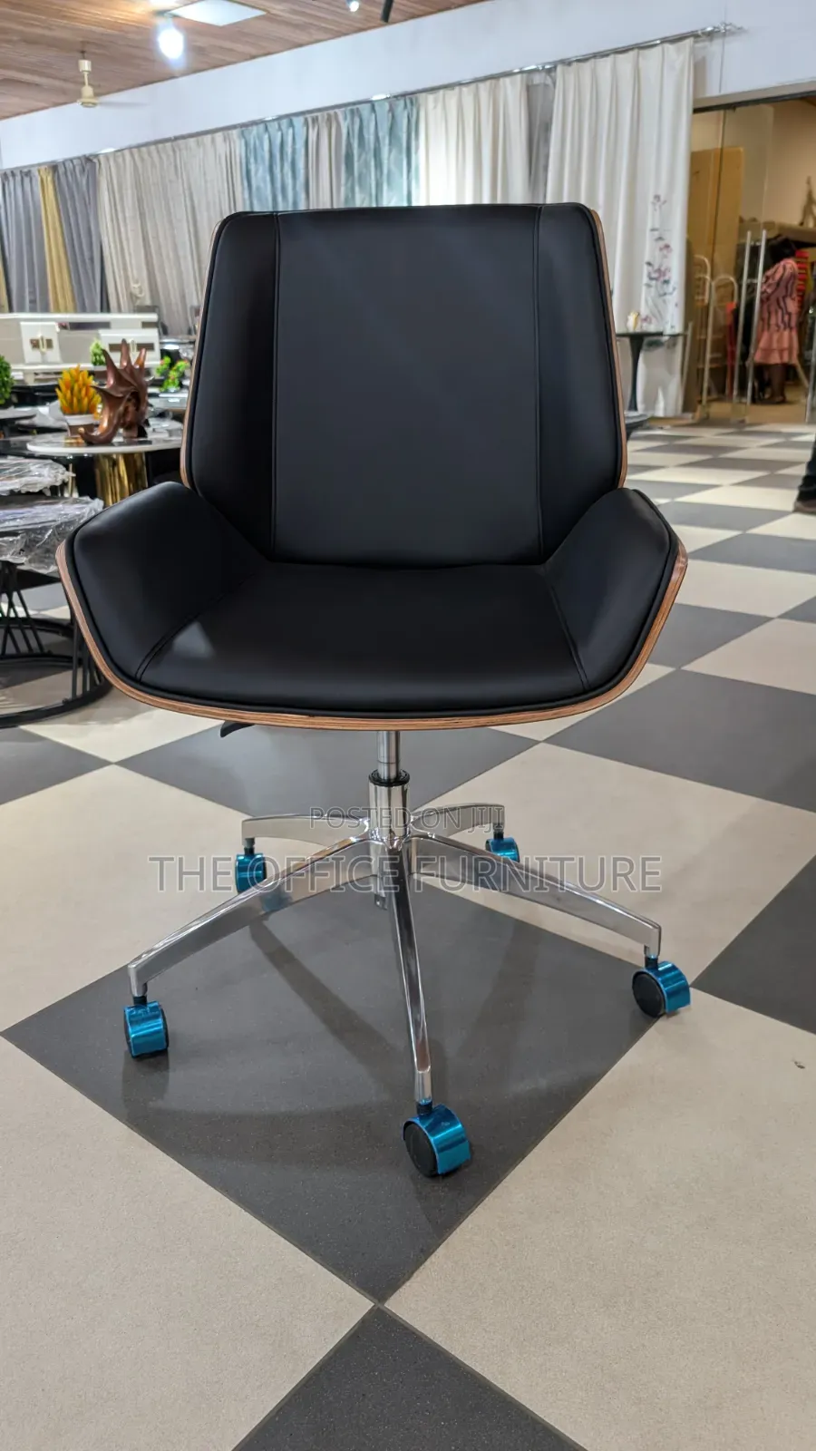 Mid-Century Modern Executive Office Chair