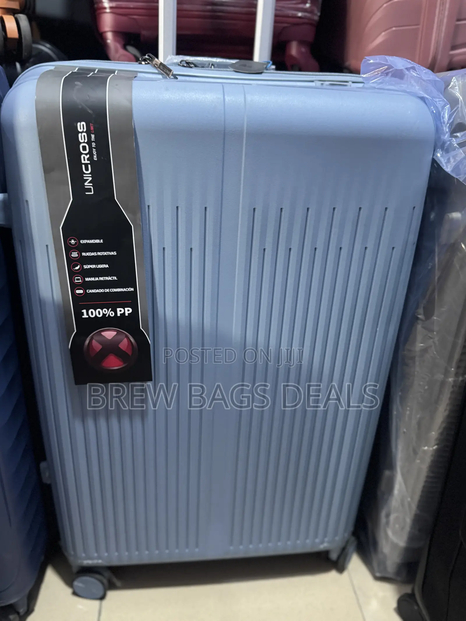 Premium Quality Unicross 28 Inches Large Size Unbreakable Bag.