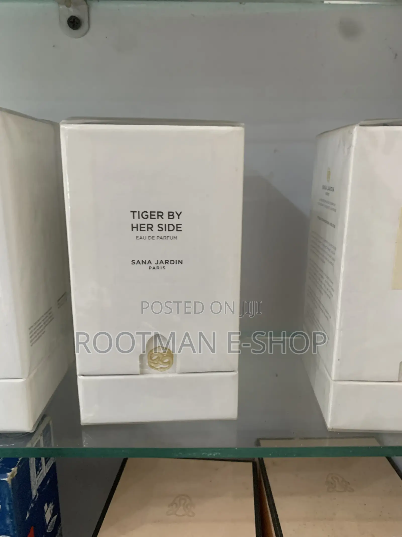 SANA JARDIN Tiger by Her Side