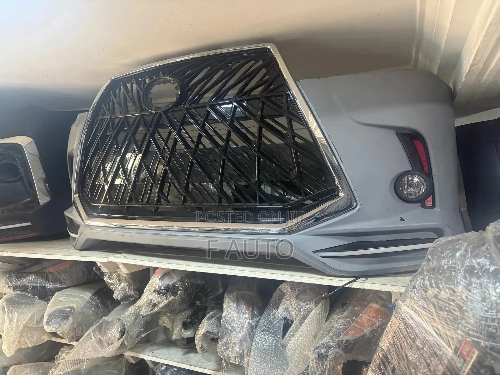 Toyota Highlander 2018,2019,2020 Front Bumper Spec Complete Lexus Type