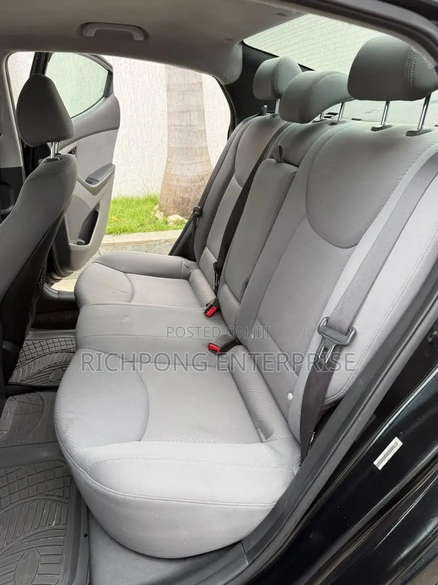 Hyundai Elantra GLS Sedan FWD (1.8L 4cyl 6A) 2013 Black