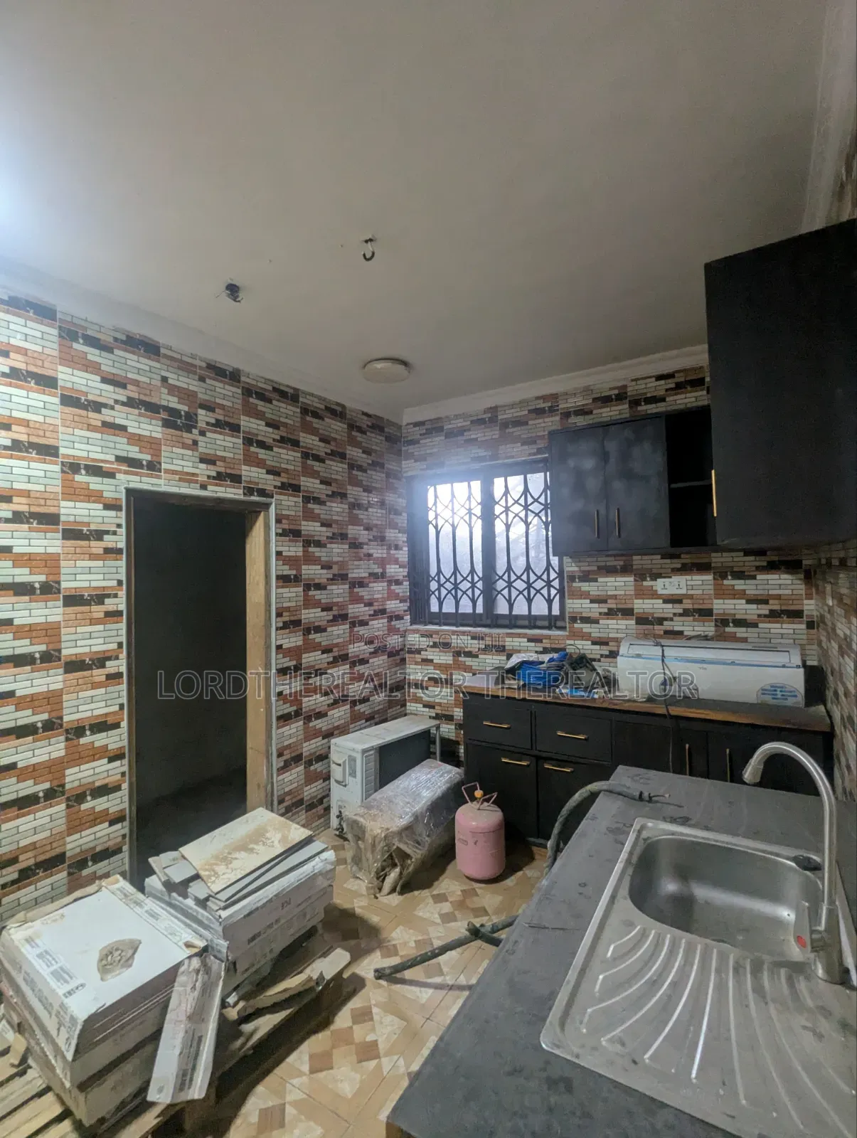 2bdrm Apartment in Pokuase for rent