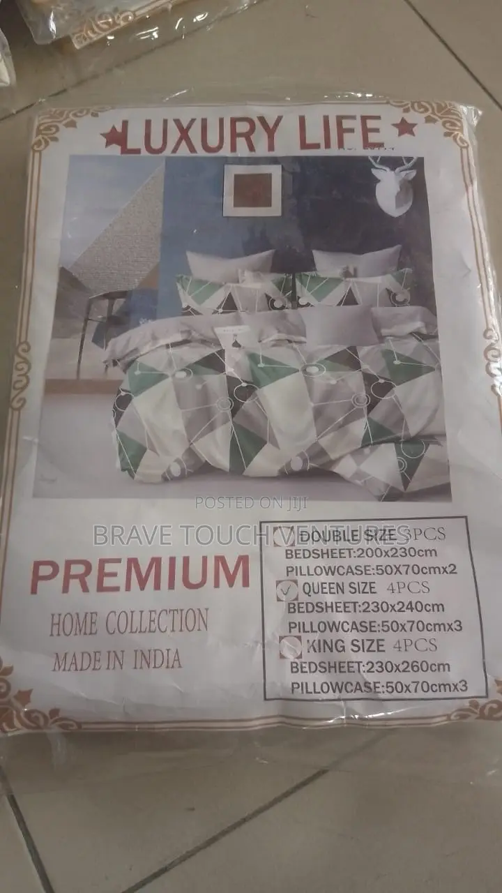 Queen Size Bedsheet With 3 Pillow Cases - Green/Brown/White