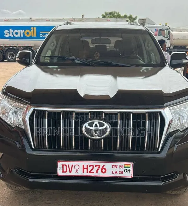 Toyota Land Cruiser Prado 2.8 2021 Matt Black
