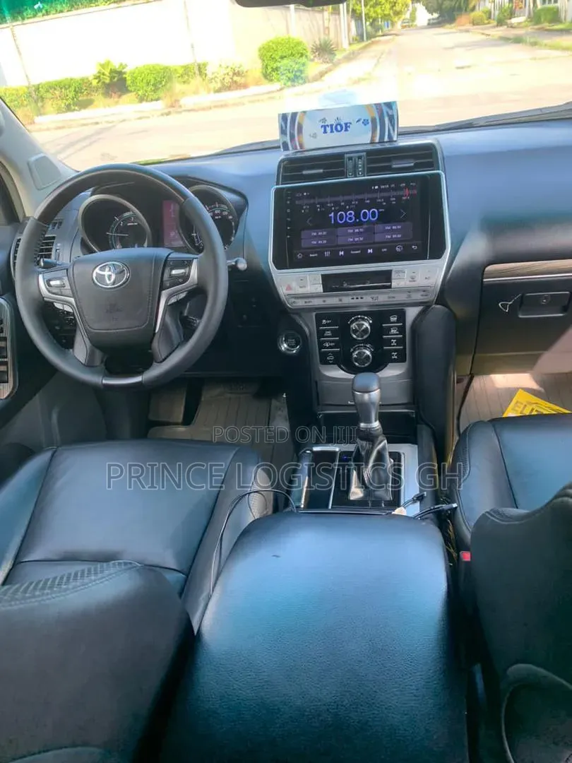 Toyota Land Cruiser Prado 2.8 2021 Matt Black