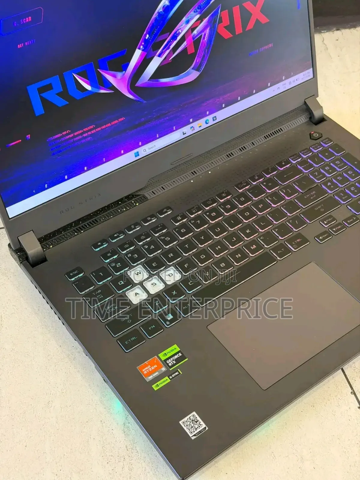 New Laptop Asus ROG Strix G17 16GB AMD Ryzen 9 SSD 1T