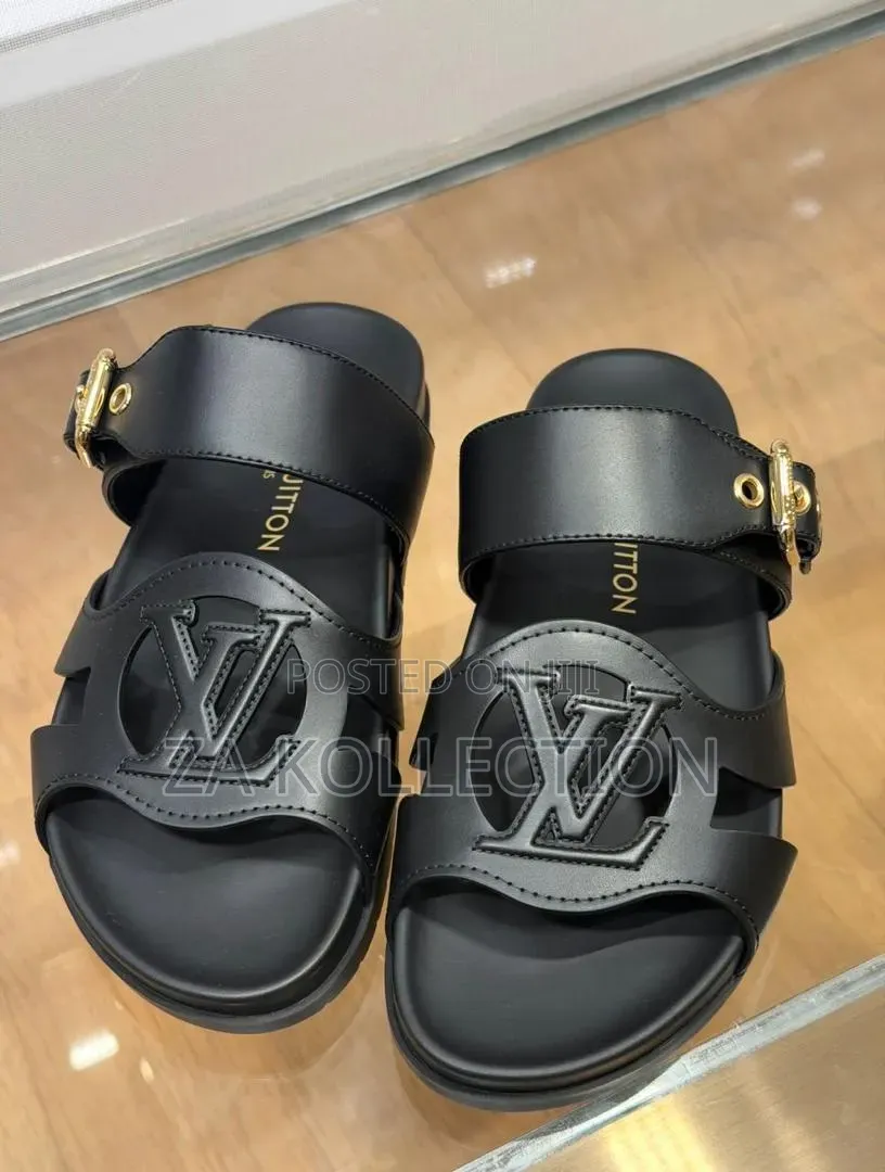 Ladies Quality Fashionable Slippers
