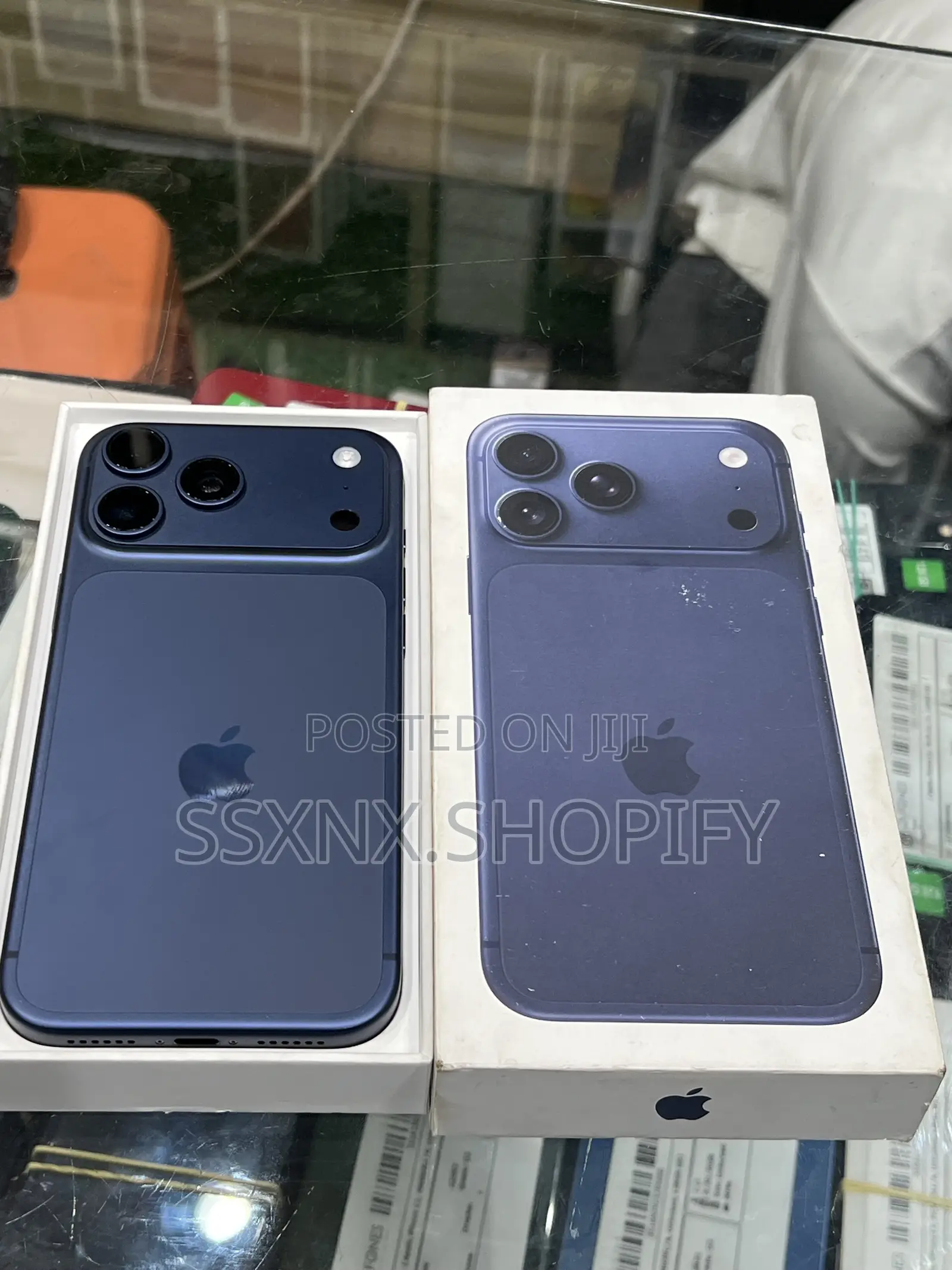 New Apple iPhone 17 Pro Max 256 GB Blue