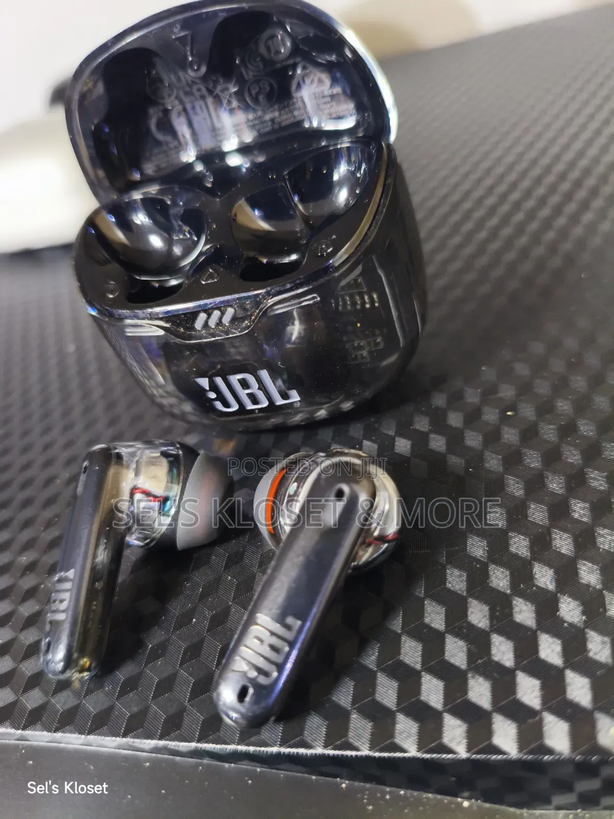 JBL Tune Flex (Ghost Edition)