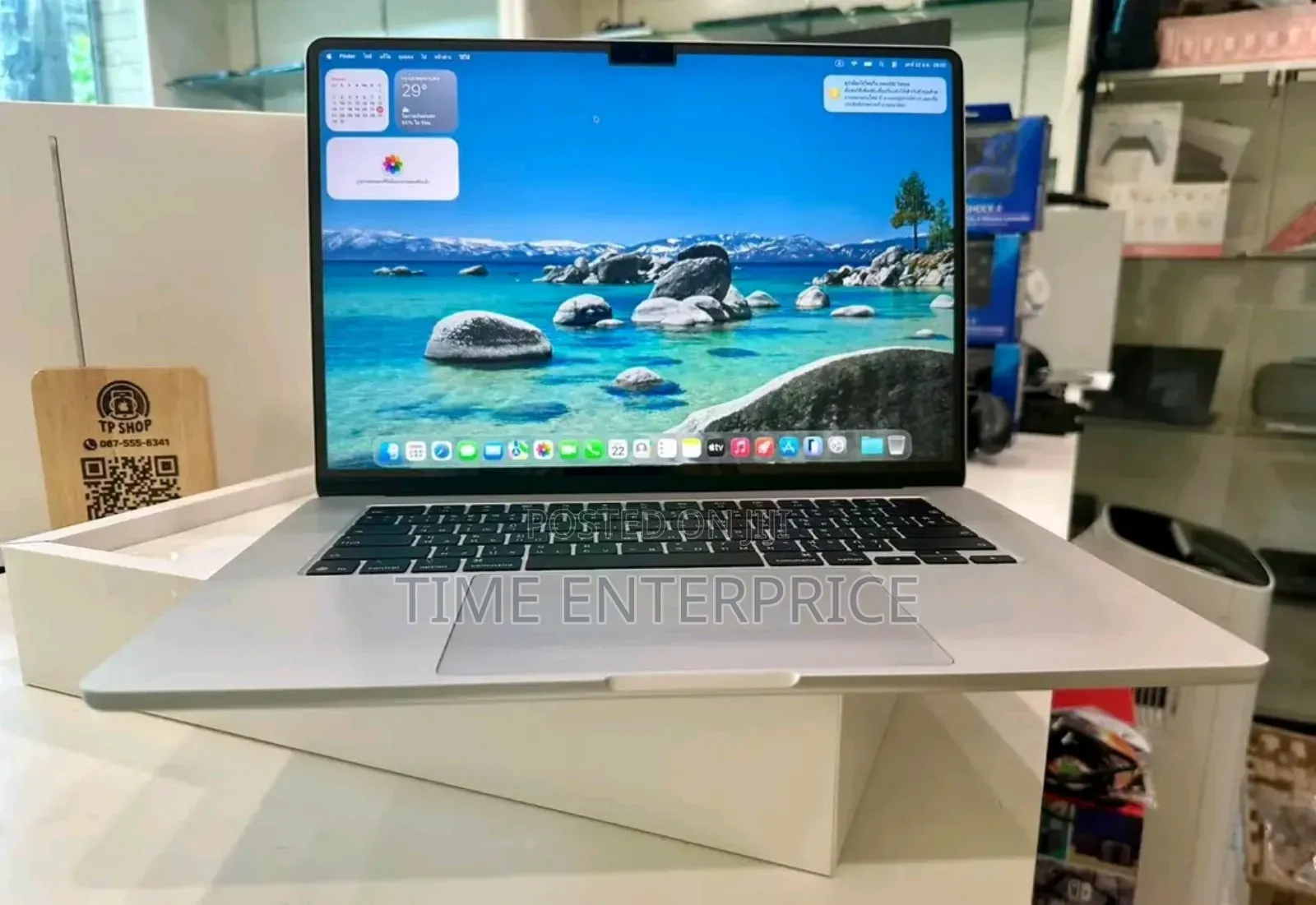 New Laptop Apple MacBook Air 2025 M4 16GB Apple M4 SSD 512GB