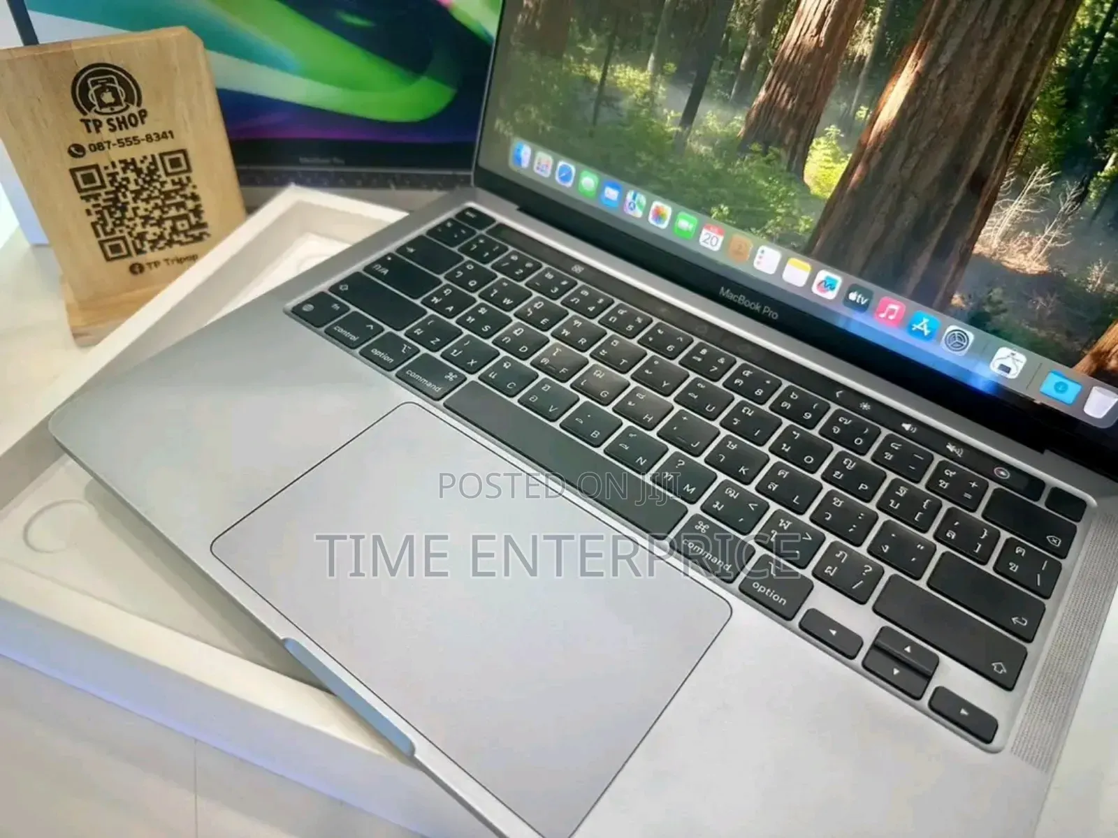 New Laptop Apple MacBook Pro 2020 M1 16GB Apple M1 SSD 512GB