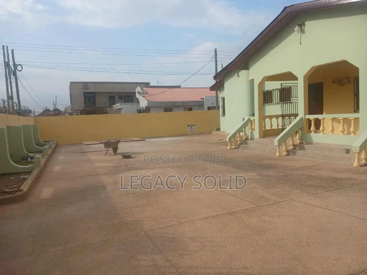 3bdrm House in Legacy Solid Real, Baatsona Total for rent