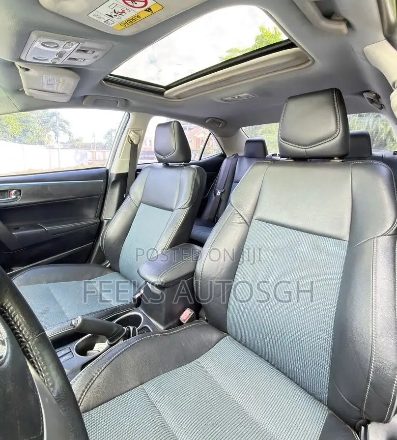 Toyota Corolla S 4dr Sedan (1.8L 4cyl CVT) 2014 White