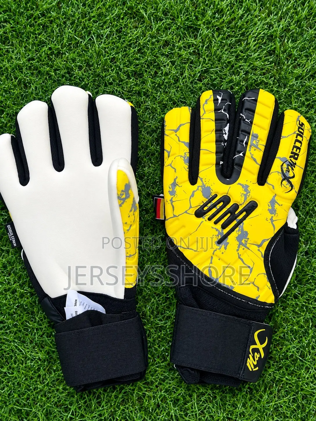 Goalkeeper Gloves