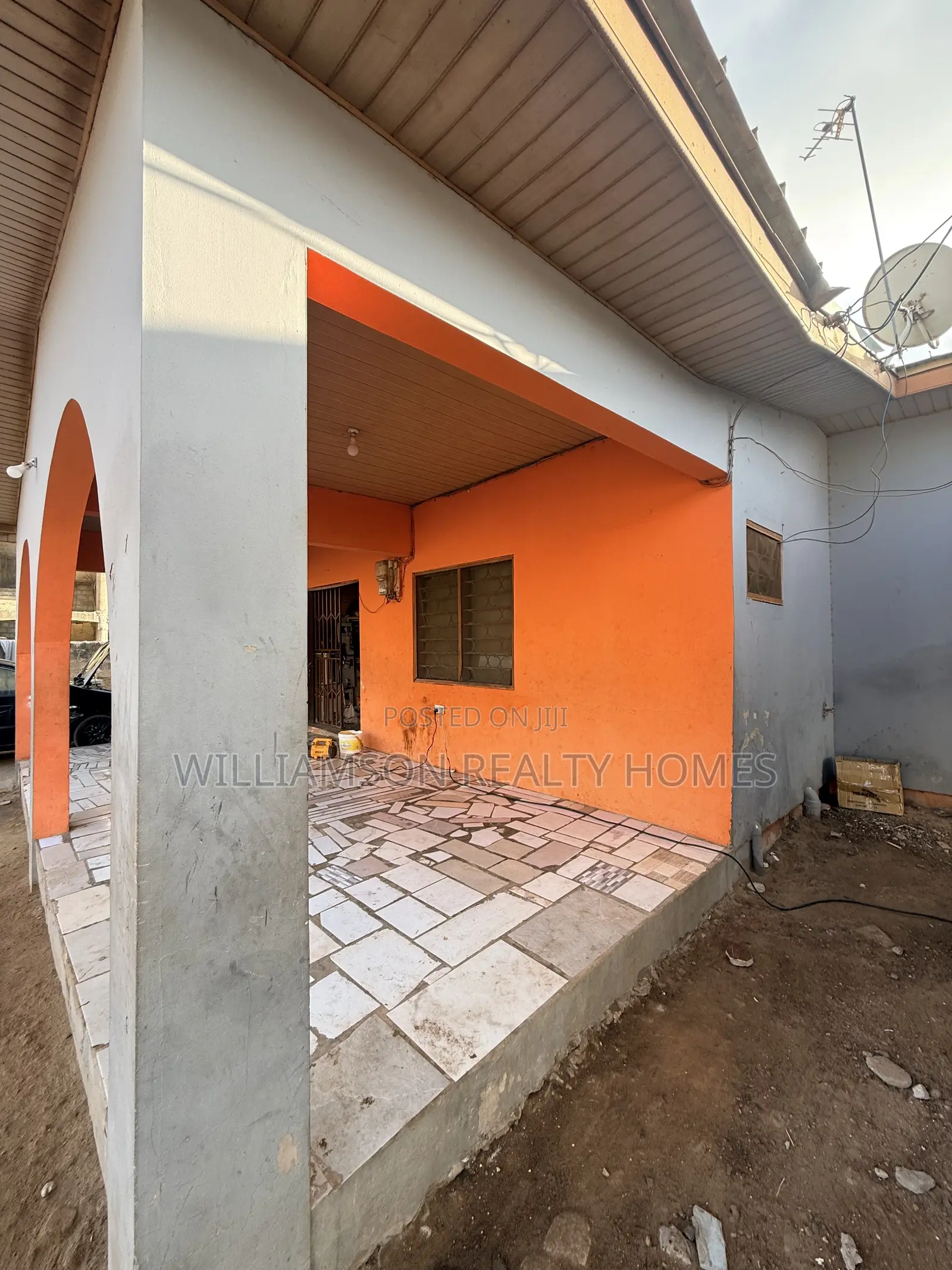 1bdrm Apartment in Hfc Estate Area, Spintex for rent