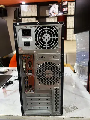 Desktop Computer Novatech 8GB Intel Core i3 HDD 500GB