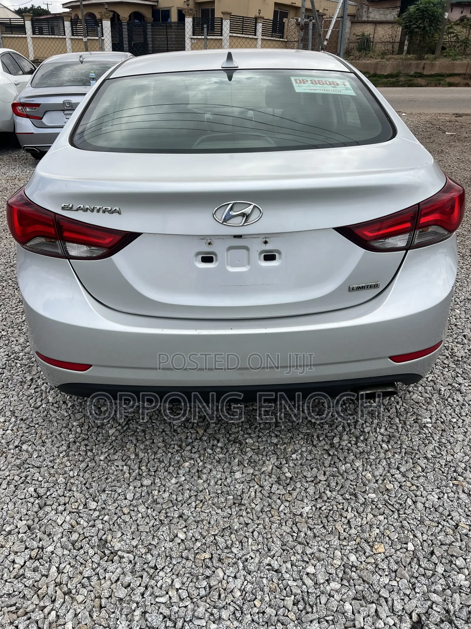 Hyundai Elantra SE Sedan FWD (1.8L 4cyl 6A) 2016 Gray