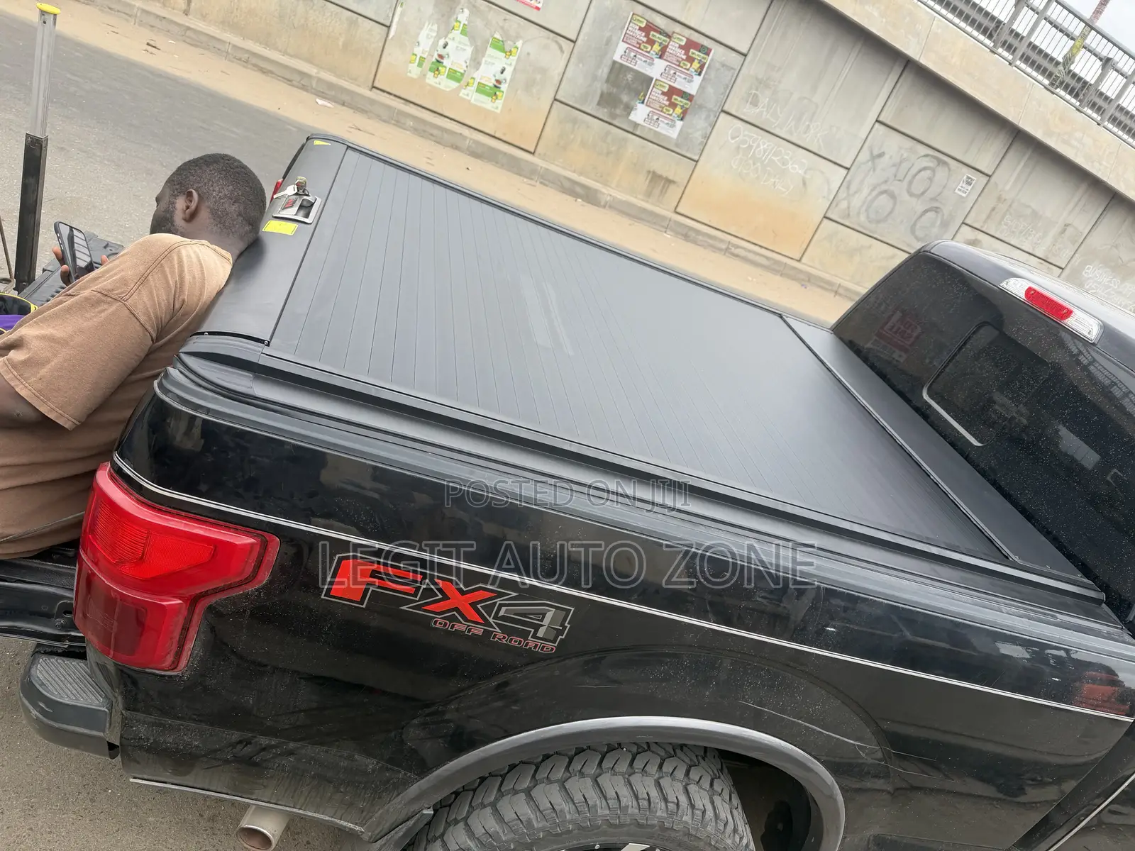 Ford F150 2017,2018,2019,2020,2021,2023, Bucket Cover Available