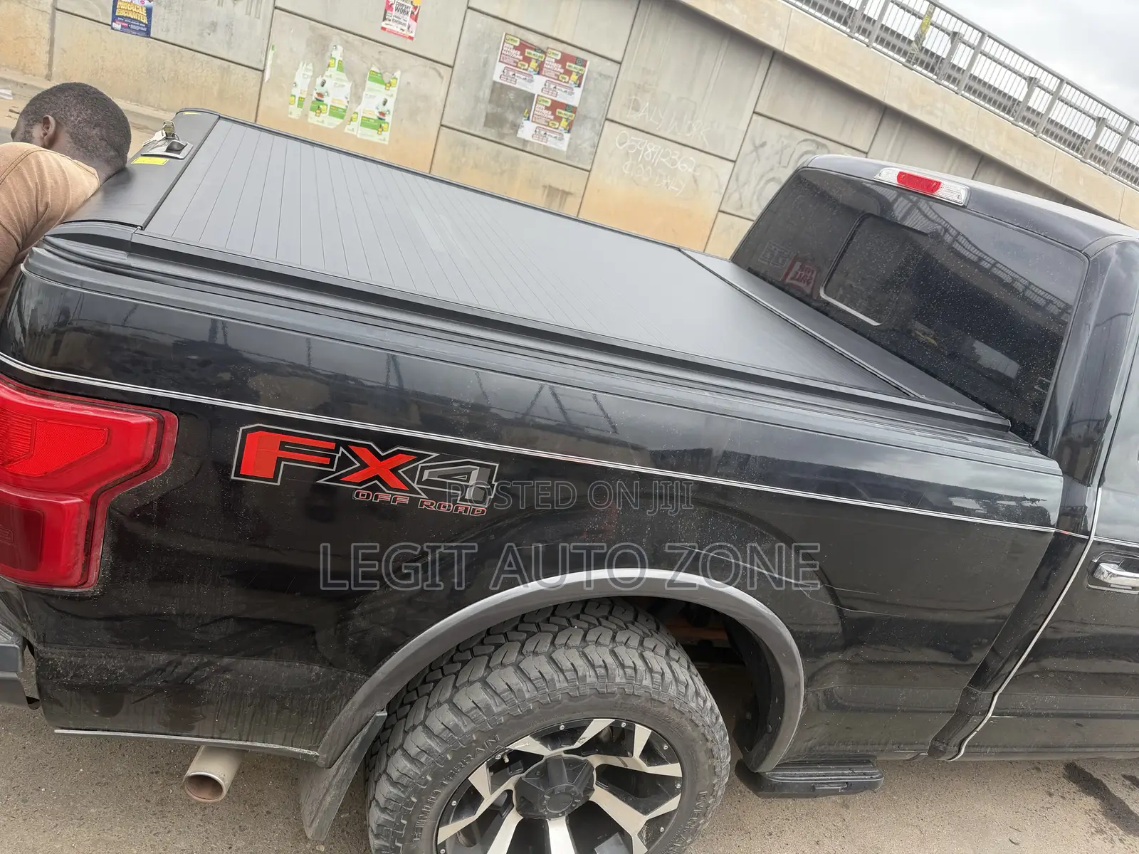 Ford F150 2017,2018,2019,2020,2021,2023, Bucket Cover Available