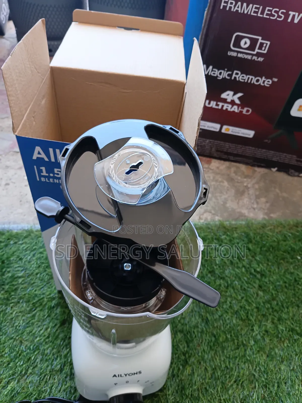 Smooth Blends Ailyons 1.5L Blender