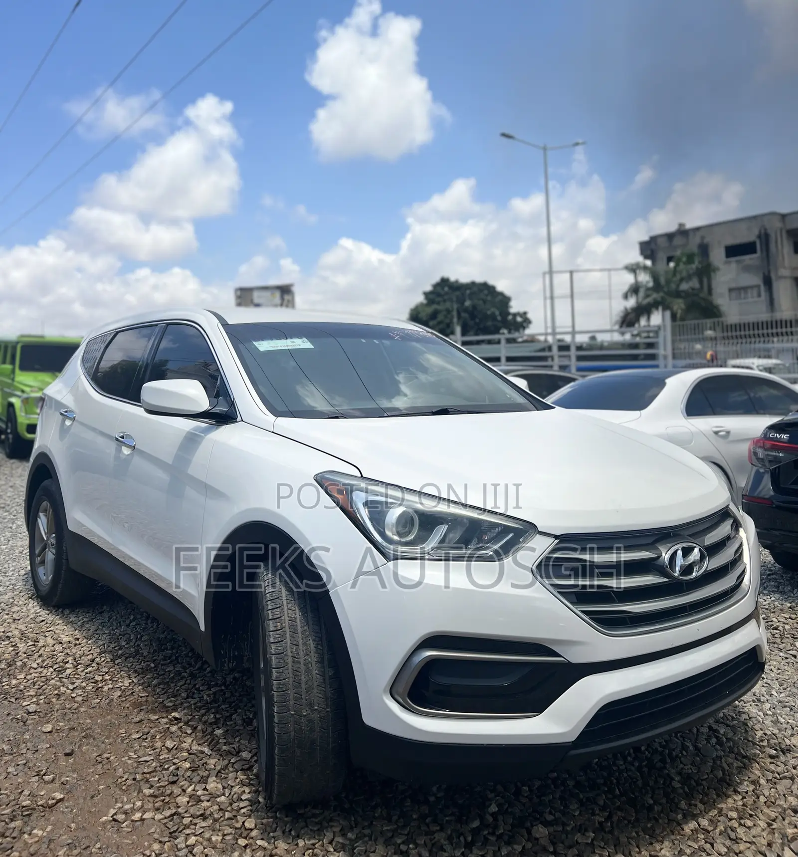 Hyundai Santa Fe SE AWD 2017 White