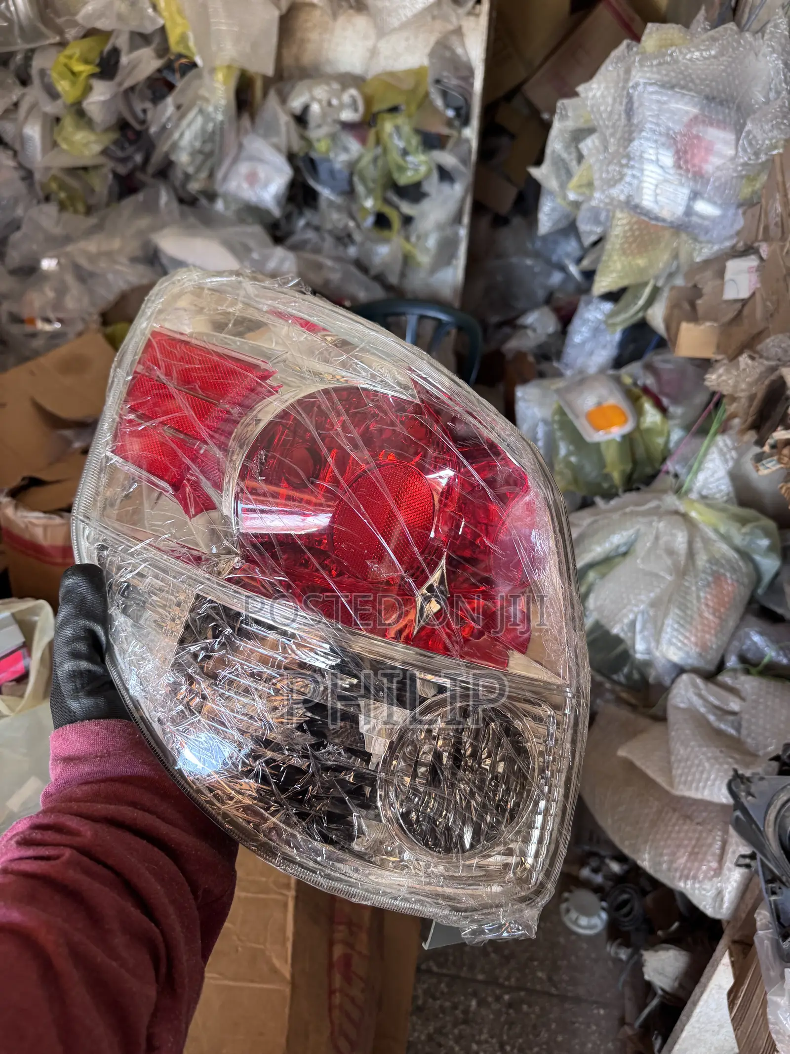 Toyota Matrix 2005,2008 Tail Light