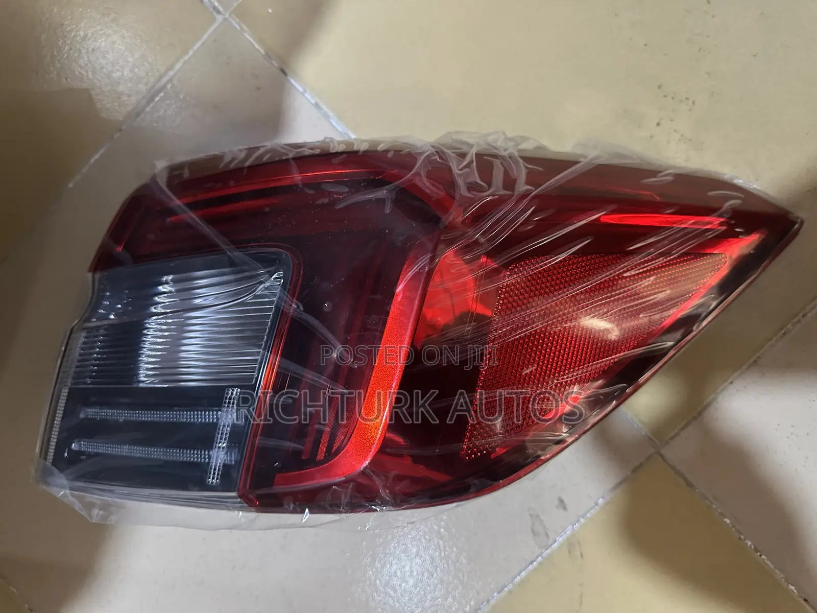 RAV 4 2021 Model Back Light