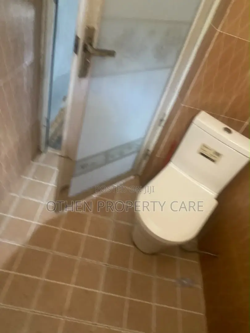 1bdrm Apartment in Othen Property Care, Tesano for rent