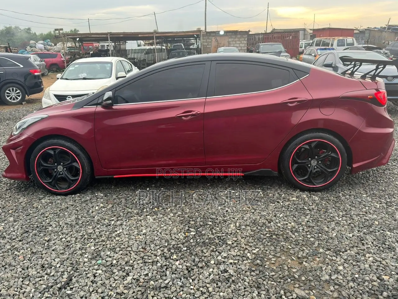Hyundai Elantra 2014 Red