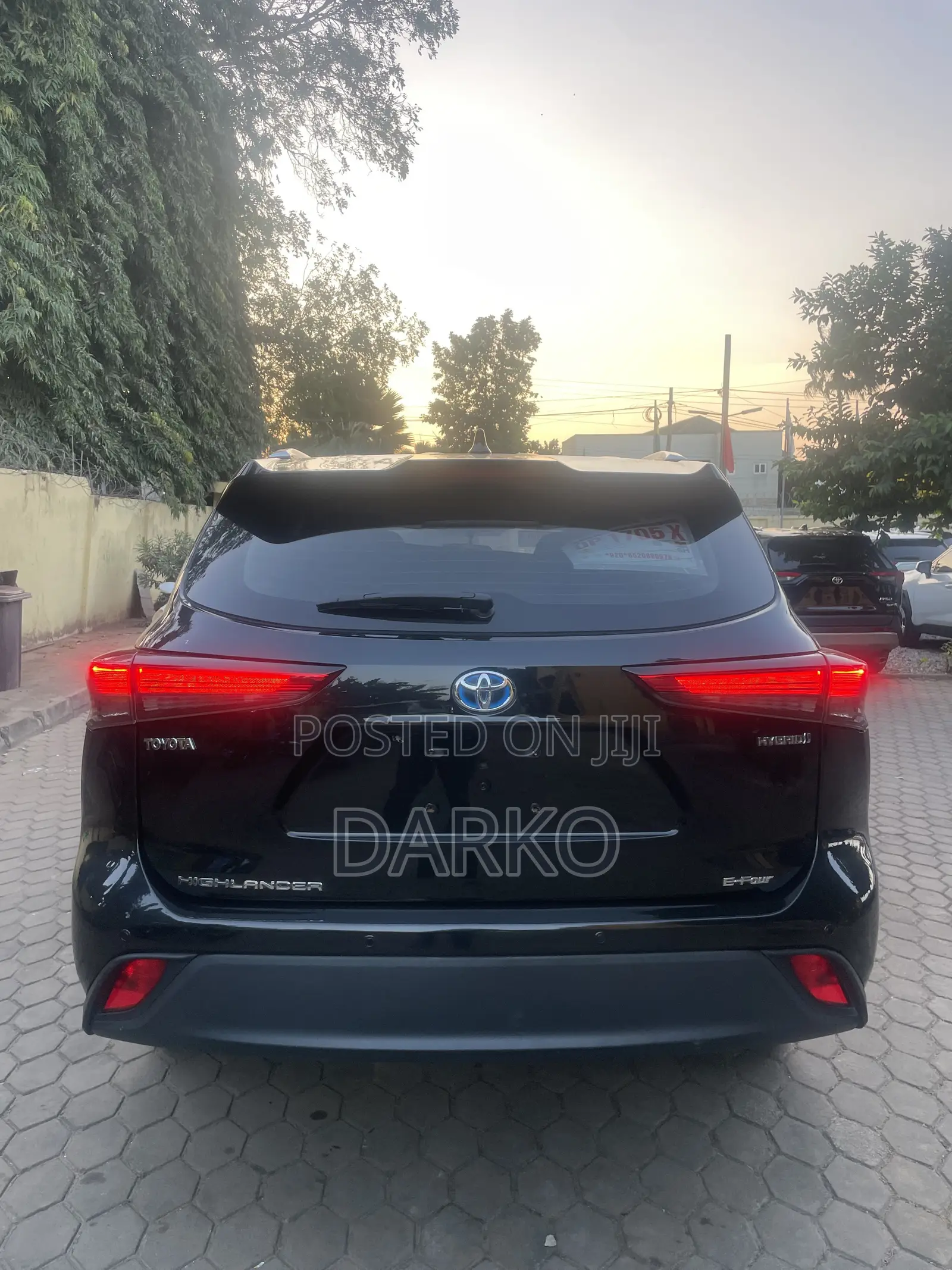 Toyota Highlander XLE 2022 Black