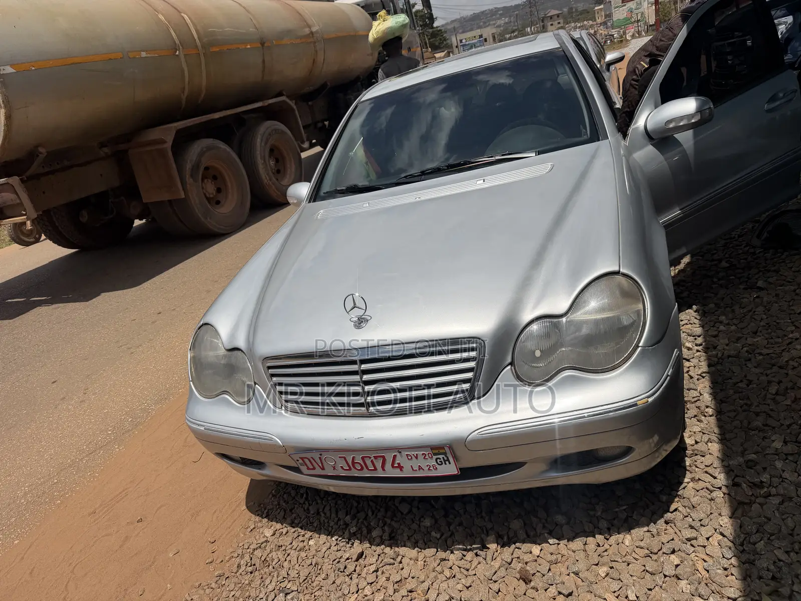 Mercedes-Benz C230 2011 Gray