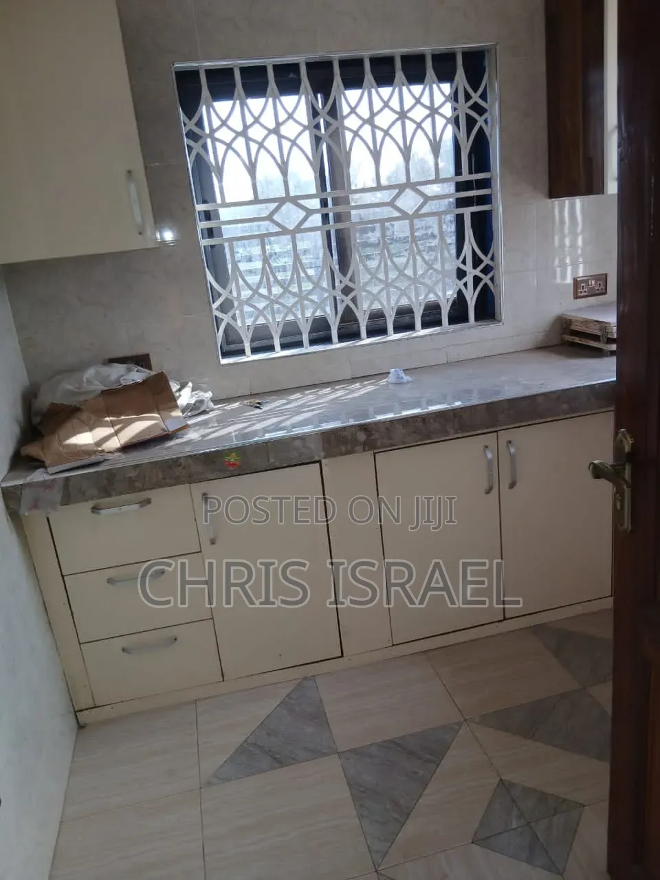 1bdrm Bedsitter in Malejor School for rent