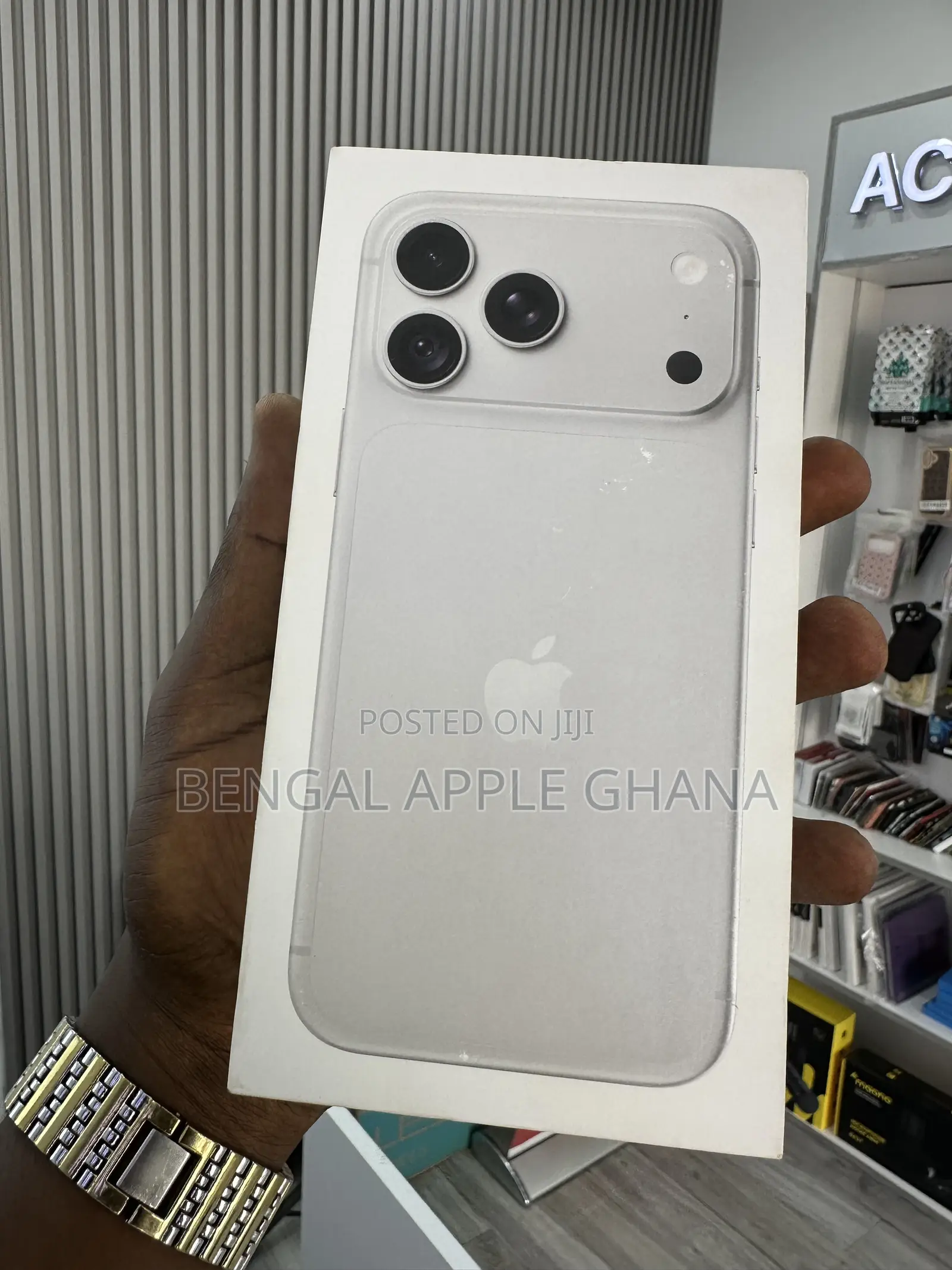 New Apple iPhone 18 Pro Max 256 GB Silver