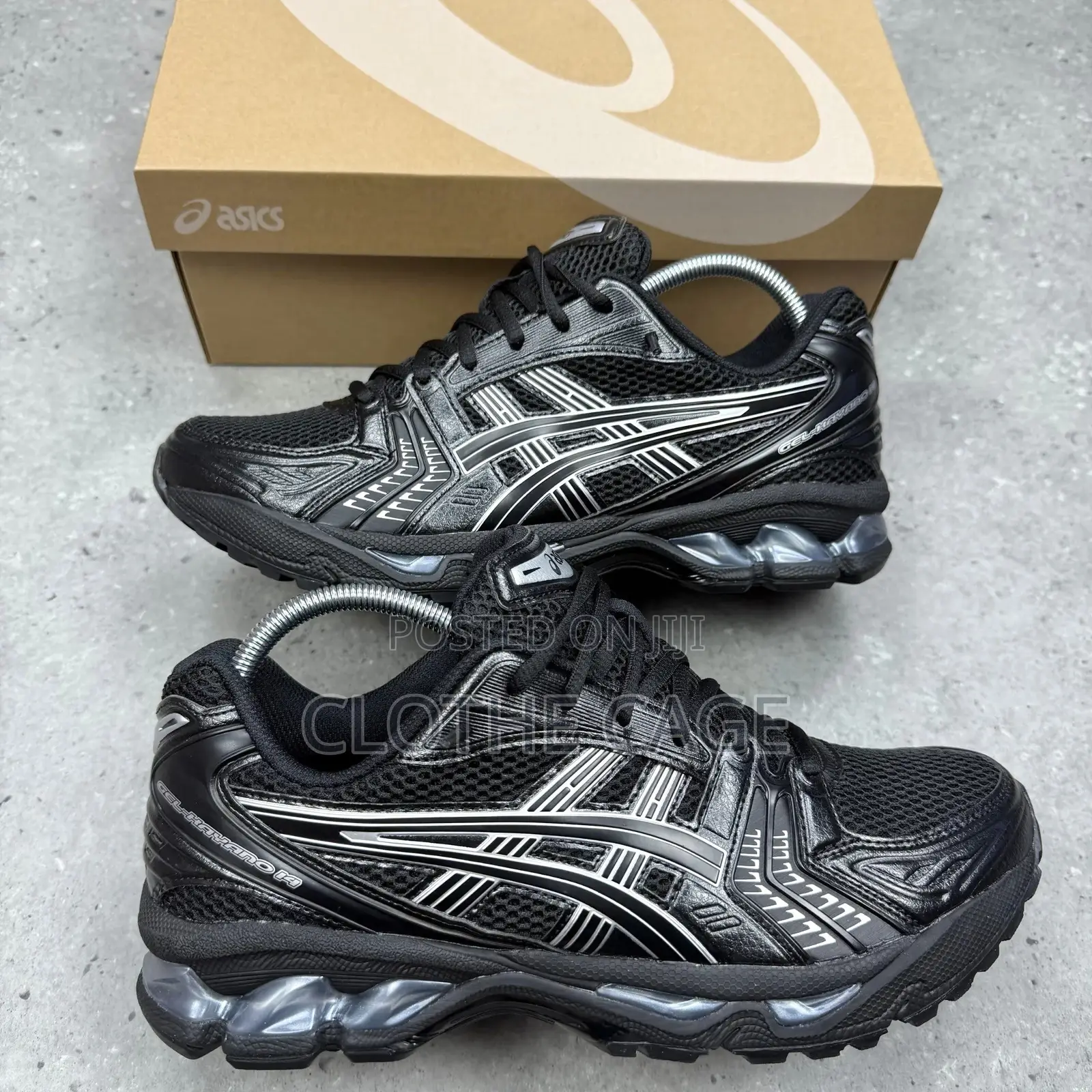 ASICS Gel-Kayano 14