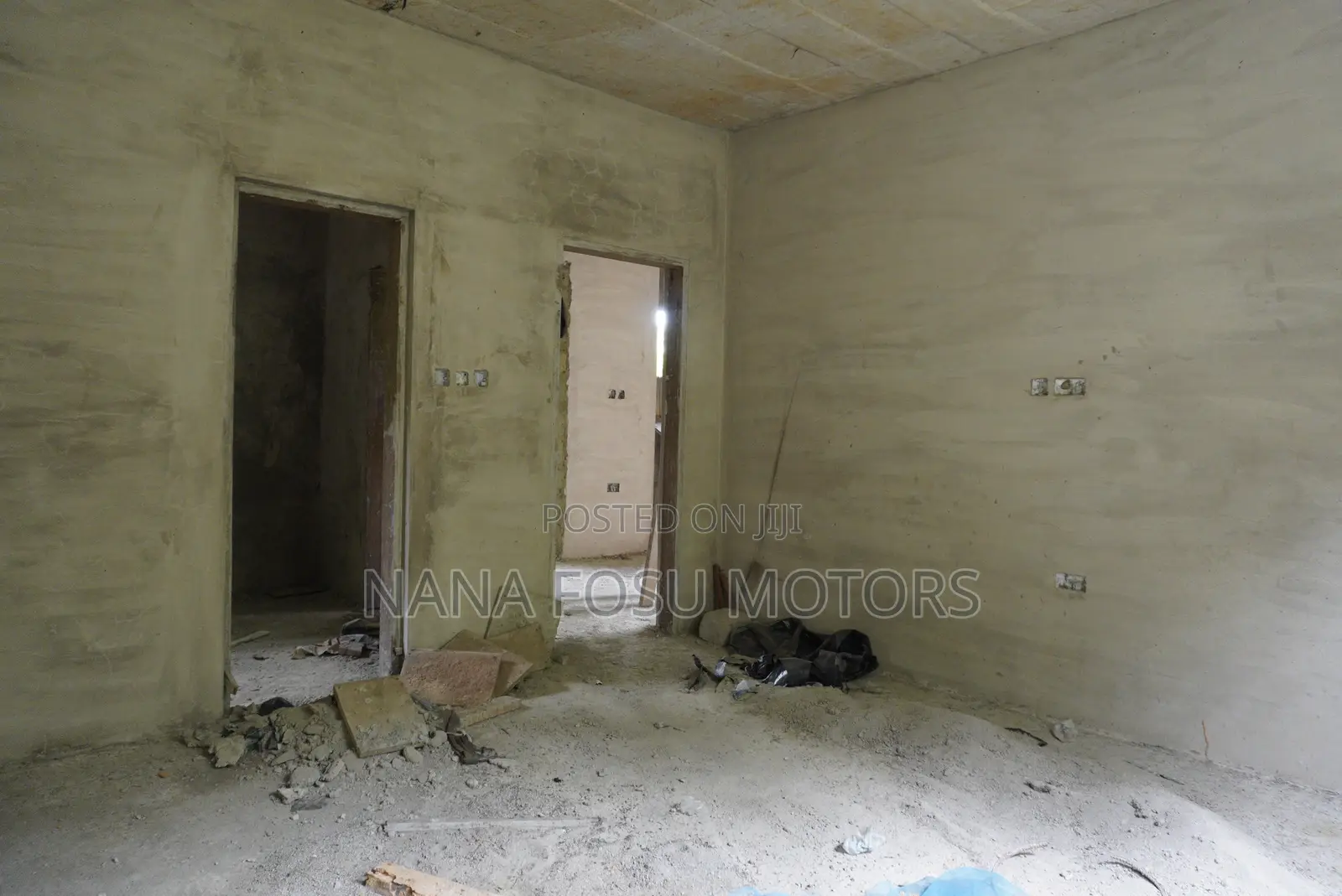 3bdrm House in Takoradi for sale