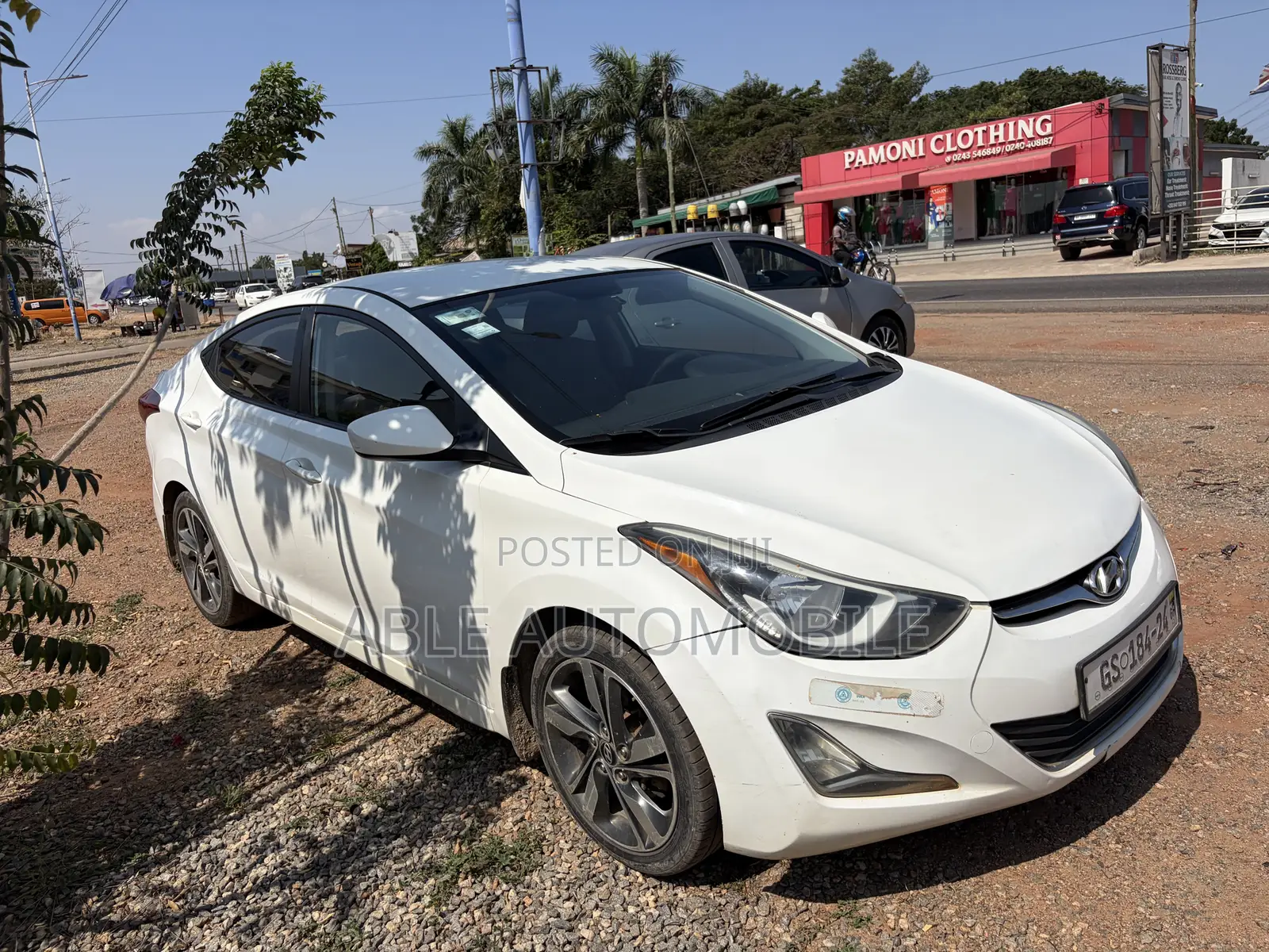 Hyundai Elantra SE 4dr Sedan (1.8L 4cyl 6A) 2014 White
