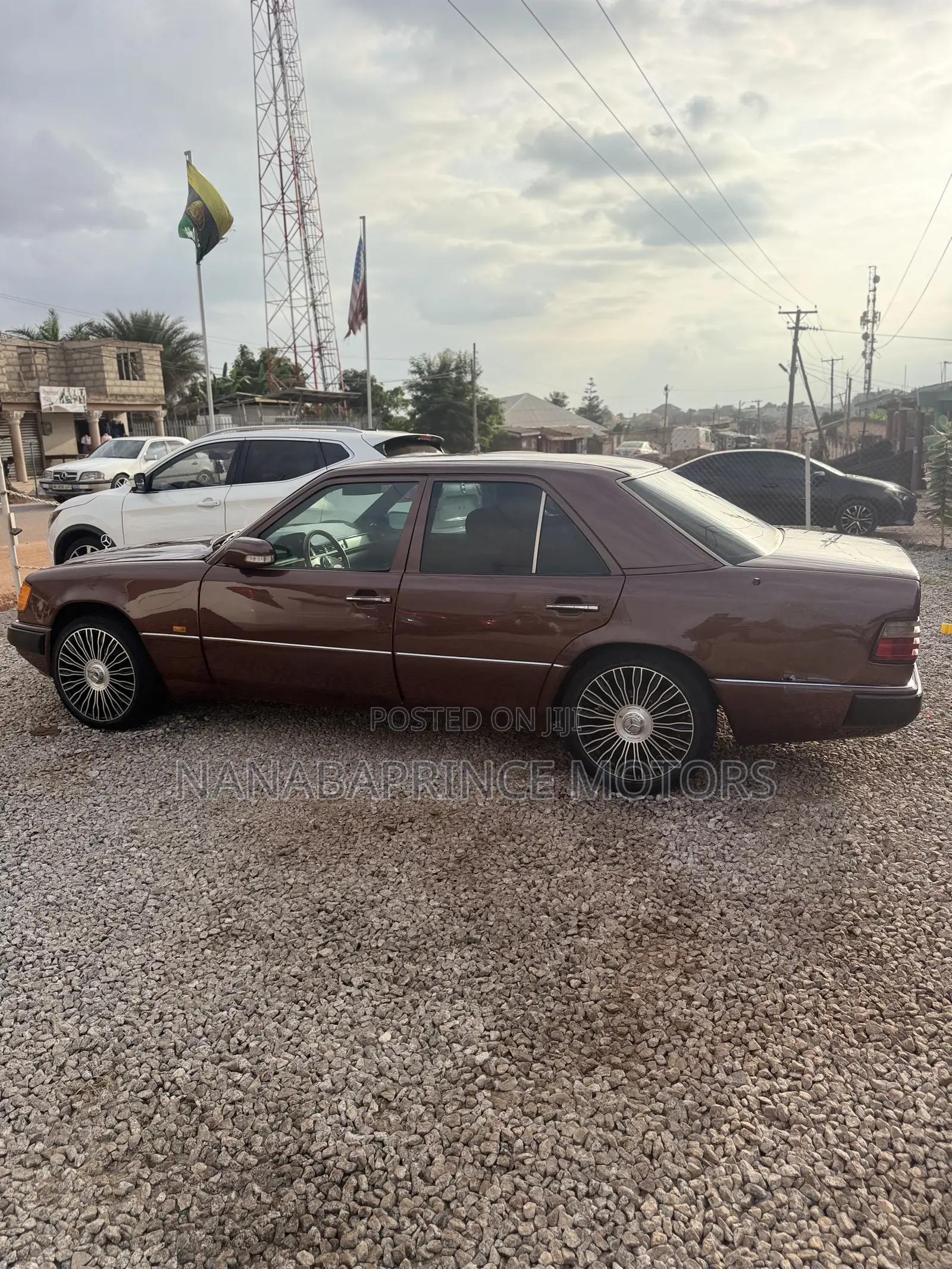 Mercedes-Benz 200E 1998 Brown