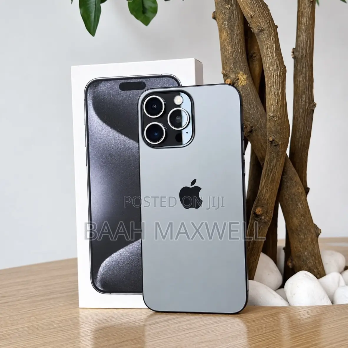Apple iPhone 15 Pro Max 256 GB Gray