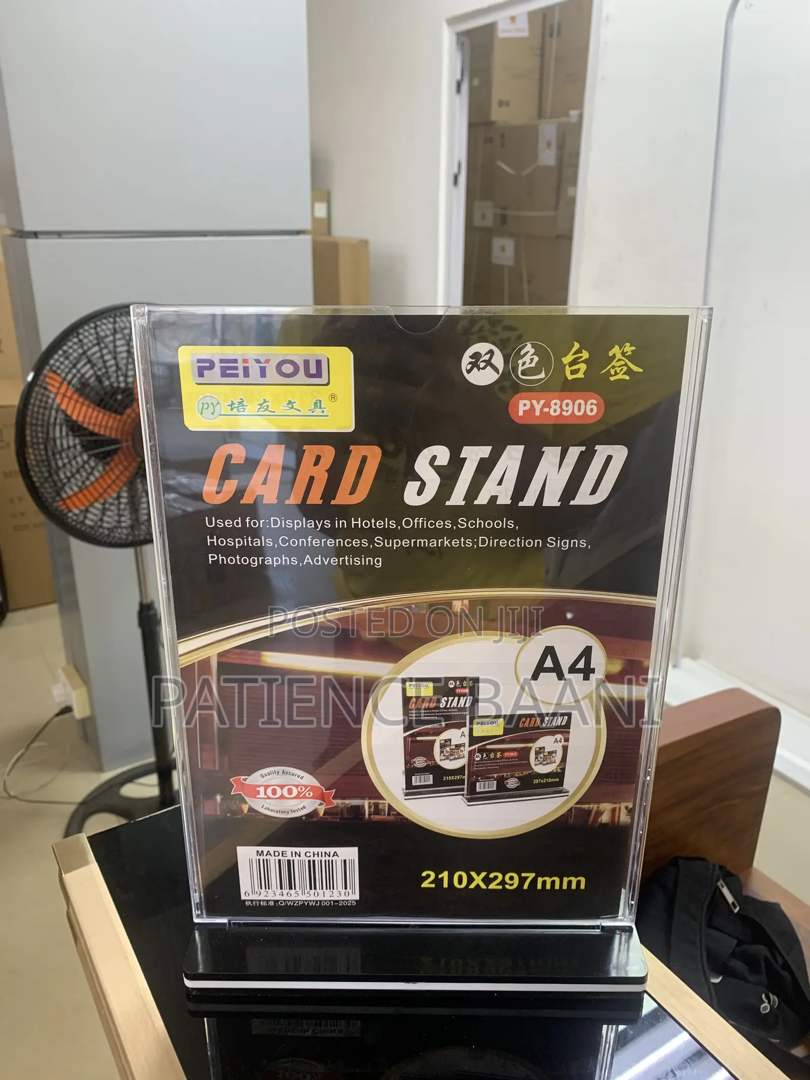 A4 Card Stand
