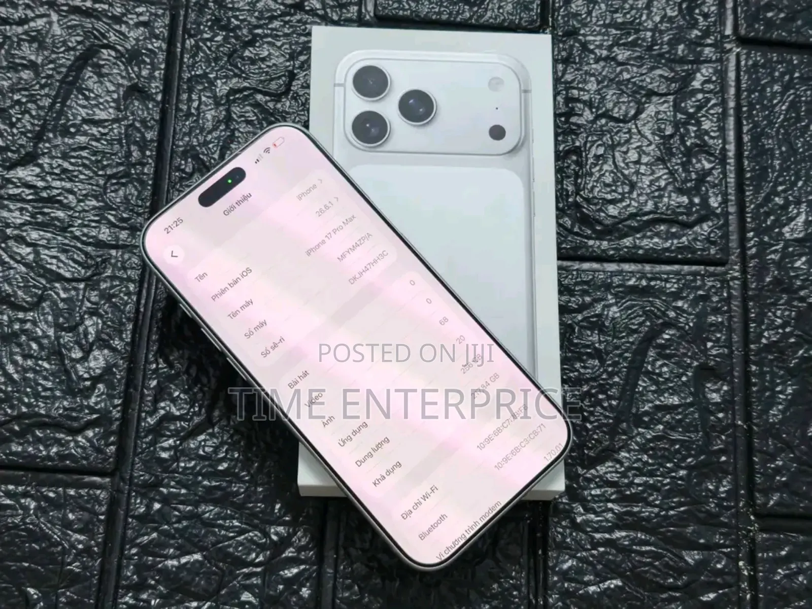 New Apple iPhone 17 Pro Max 256 GB White
