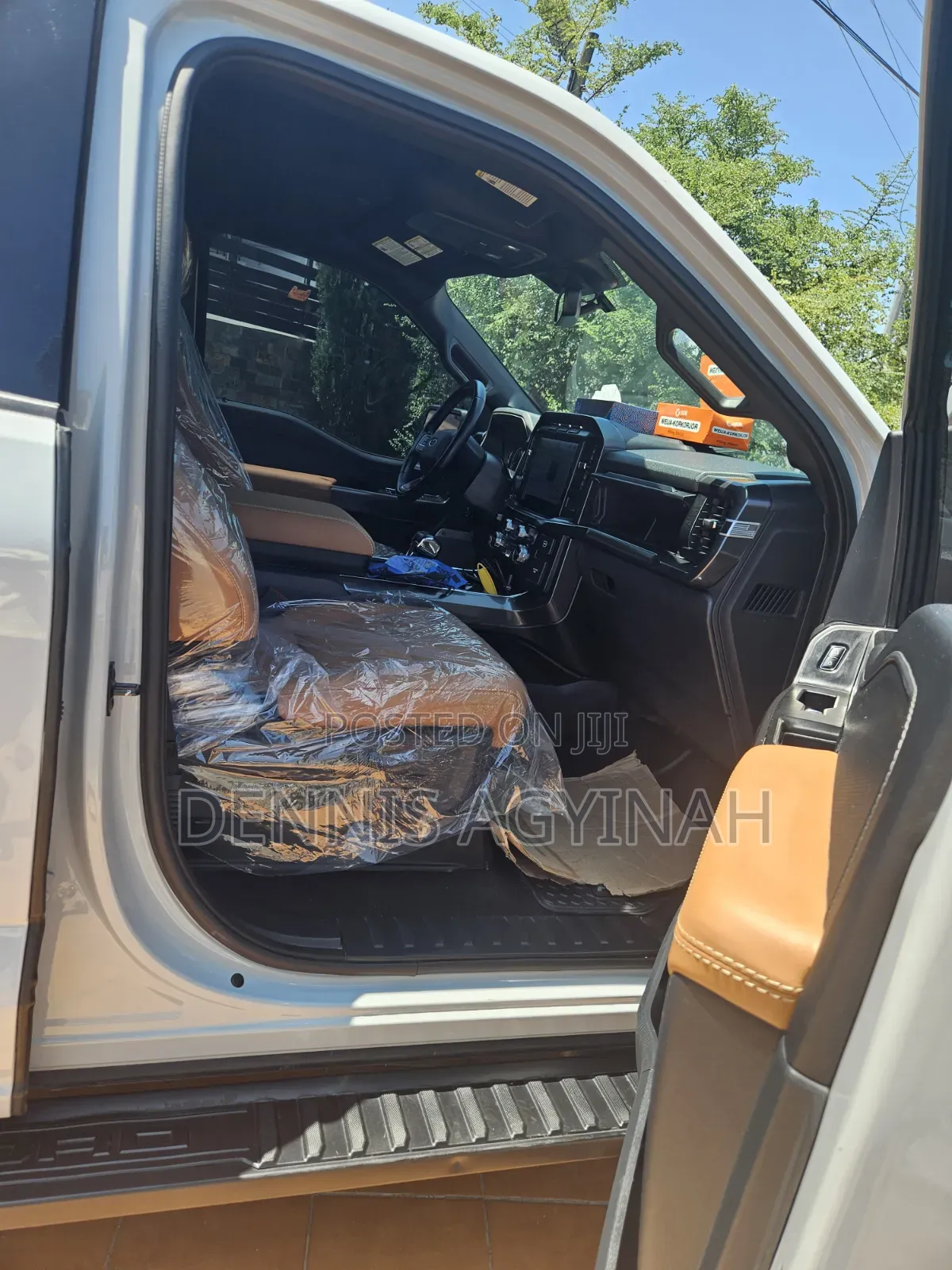 Ford F-150 XLT 2023 White
